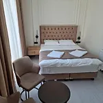 Elite Park & Hotel
